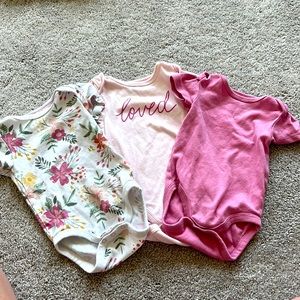 Cloud island onesies- 3-6 m girl